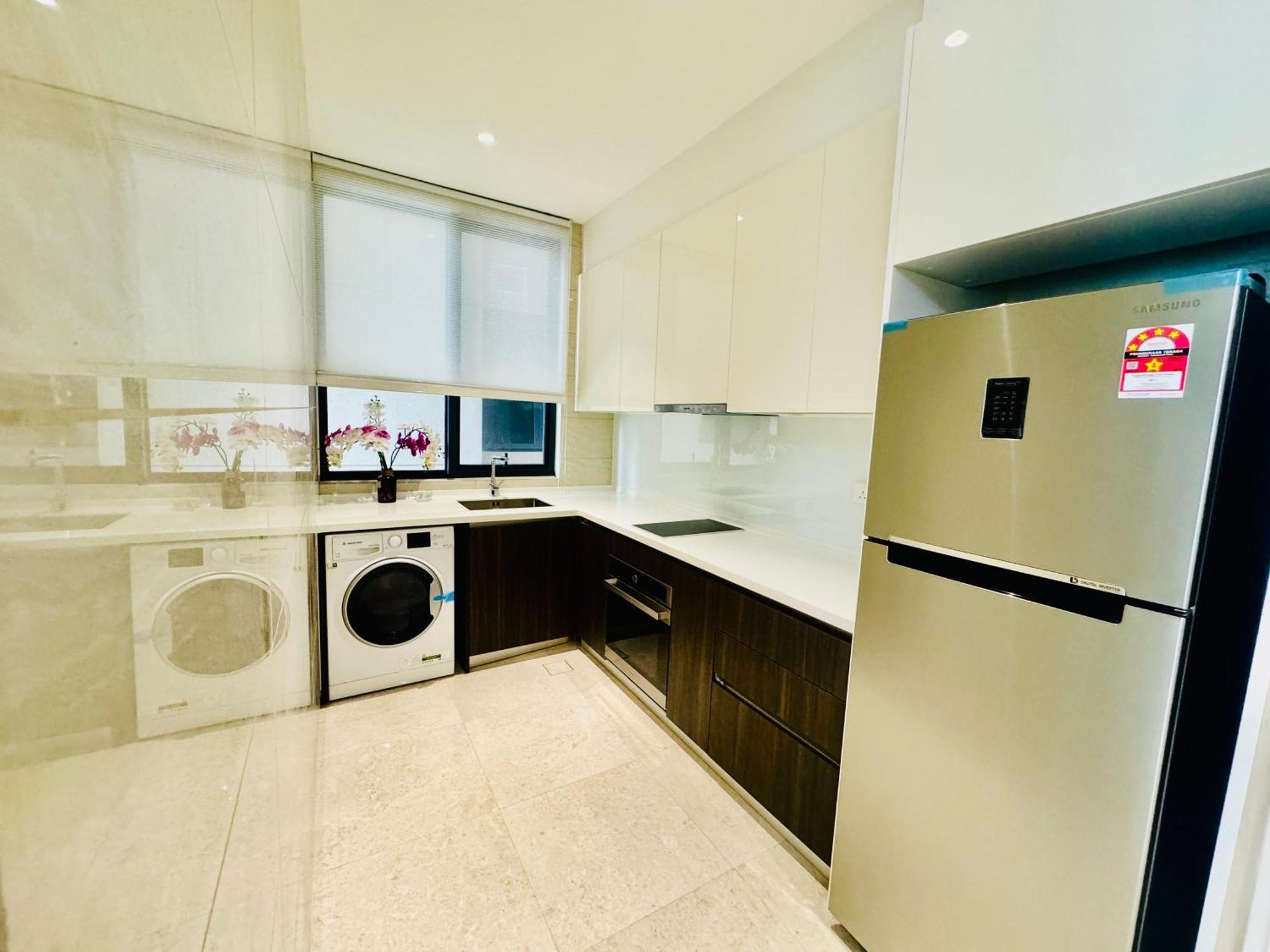 The Manor Klcc Serviced Apartment Куала-Лумпур Экстерьер фото