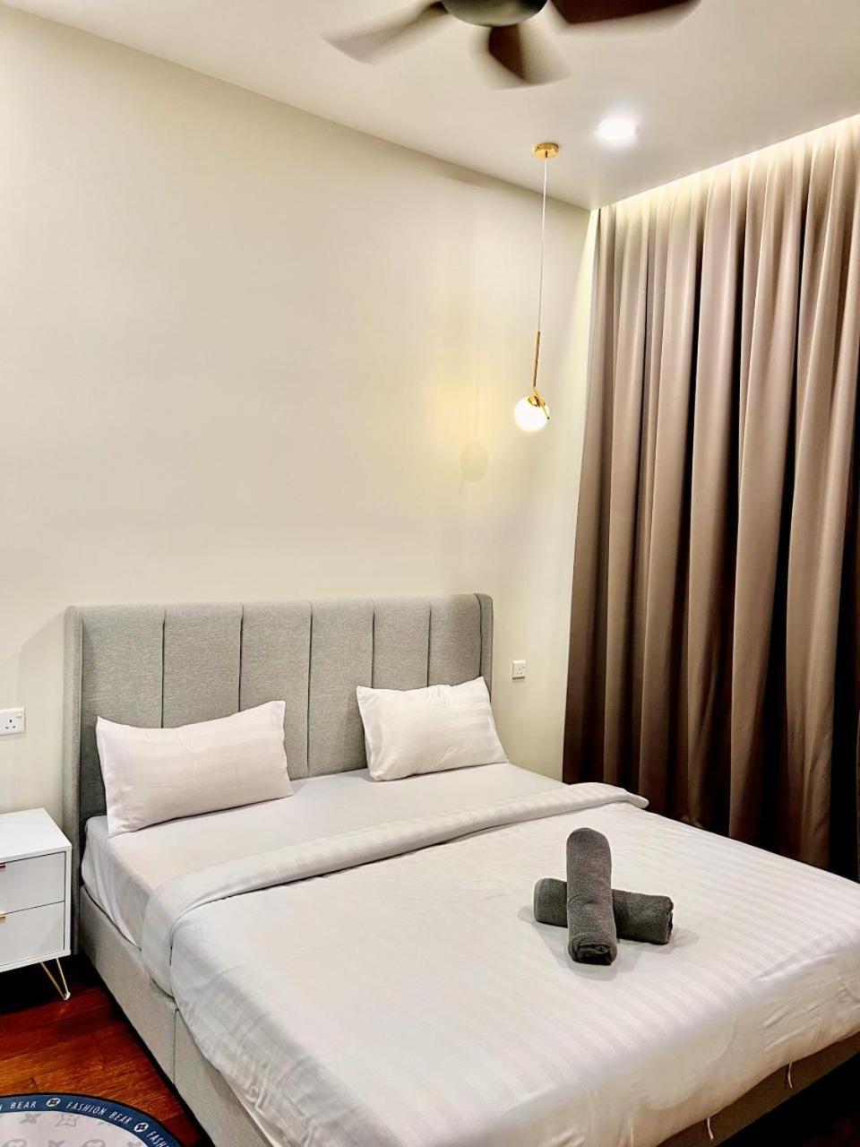 The Manor Klcc Serviced Apartment Куала-Лумпур Экстерьер фото