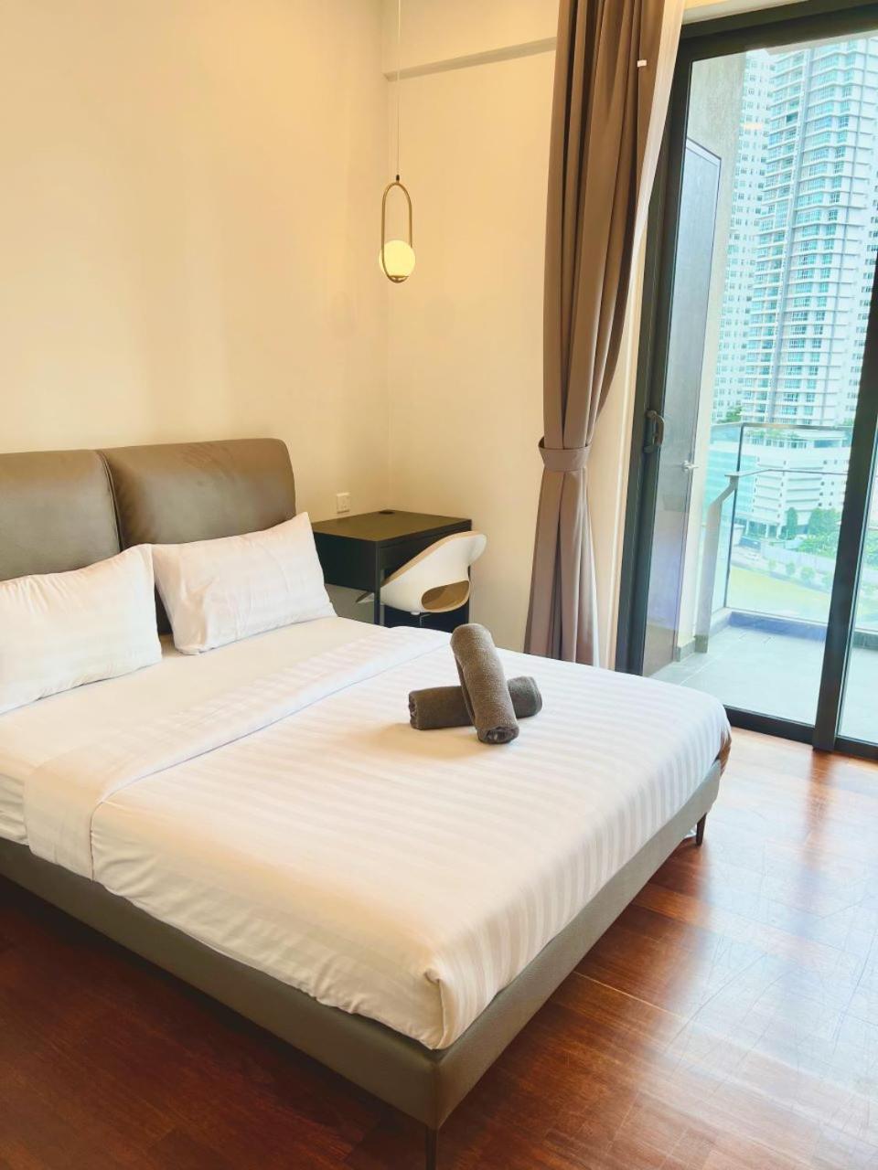 The Manor Klcc Serviced Apartment Куала-Лумпур Экстерьер фото