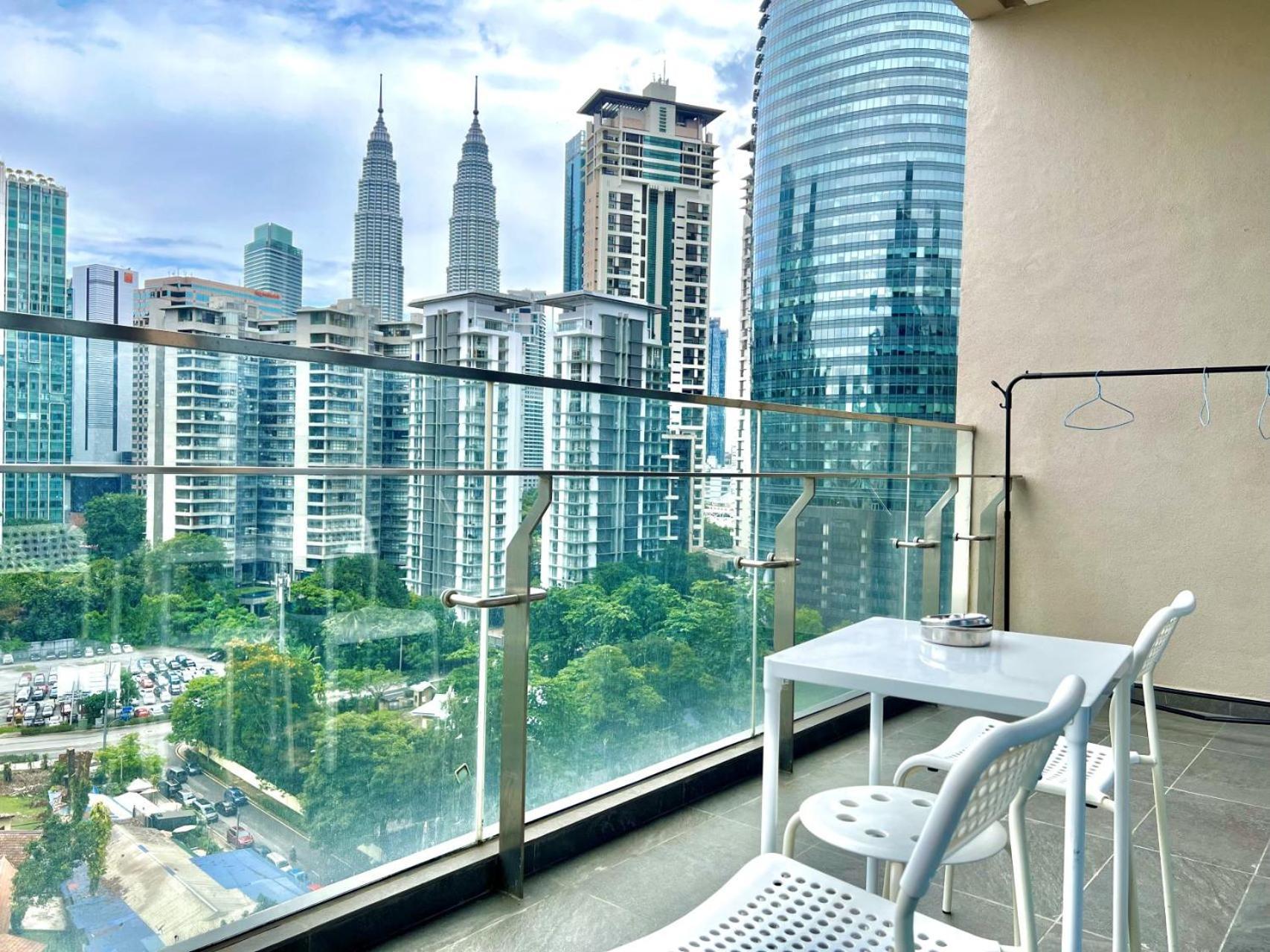 The Manor Klcc Serviced Apartment Куала-Лумпур Экстерьер фото